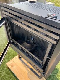 caminetto a PELLET 10 KW CANALIZZATO
