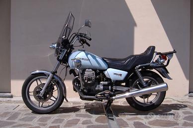 Moto Guzzi v35c custom - perfette condizioni -