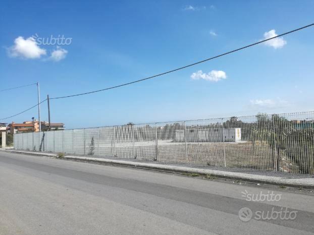 Terreno con magazzino