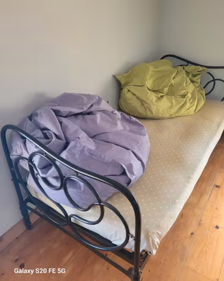 letto/divano singolo in ferro 