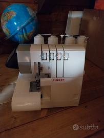 Macchina da cucire singer