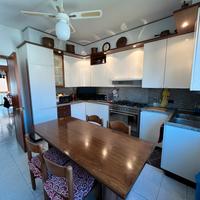 Cucina di falegnameria laccata bianco