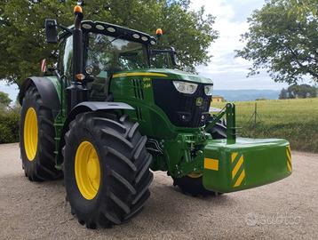 Trattore john deere 6215 r