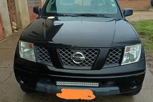 Nissan Navara D40