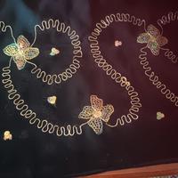 stola elegante nero e oro