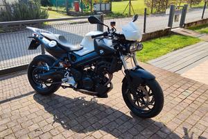 BMW F 800 R