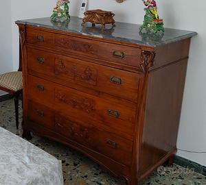 Elegante comò Liberty originale – Primi del ’900