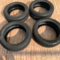Gomme 245/45R18 Pirelli invernali