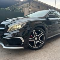 Mercedes GLA 220 cdi Amg Premium Tetto Navi Bix