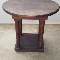 tavolino tondo in legno massello