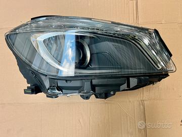 Faro Adx Mercedes Bi-xenon classe A