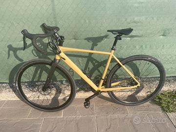 Bici gravel come NUOVA vero a fare taglia M