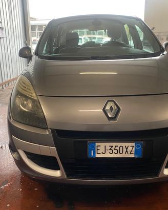 Renault Scenic XMOD 1.5 dCi 110CV Dynamique