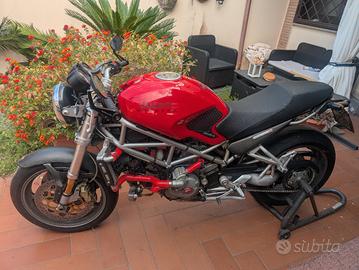 Ducati Monster S4R 996