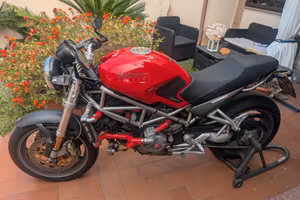 Ducati Monster S4R 996