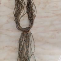  Collana di fattura africana 