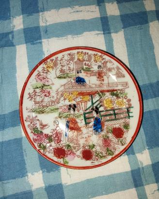 Piatto ornamentale vintage giapponese dipinto a 