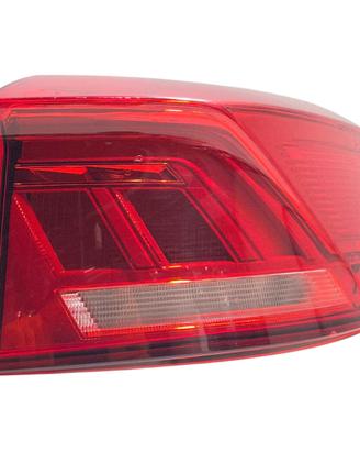 FANALE POSTERIORE ESTERNO DESTRO VW T-ROC 2017> 5P