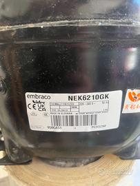 Compressore per frigorifero embraco