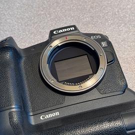 Canon EOS R + adattatore EF-EOS R, 25.351 scatti