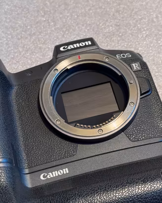 Canon EOS R + adattatore EF-EOS R, 25.351 scatti