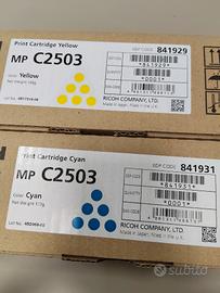 Toner origina Ricoh MP-C2503 Ciano e giallo