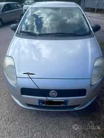 Fiat  grande punto 1200 benzina/gas anno 2012