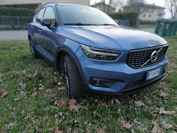 Volvo XC40 R-Design AWD Geartronic