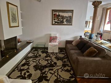 Appartamento di 123 m² con più di 5 locali a Cesen