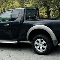MITSUBISHI L200 2.5 DI-D/136CV Club Cab Intense