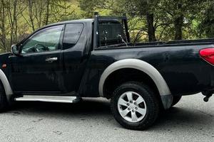MITSUBISHI L200 2.5 DI-D/136CV Club Cab Intense