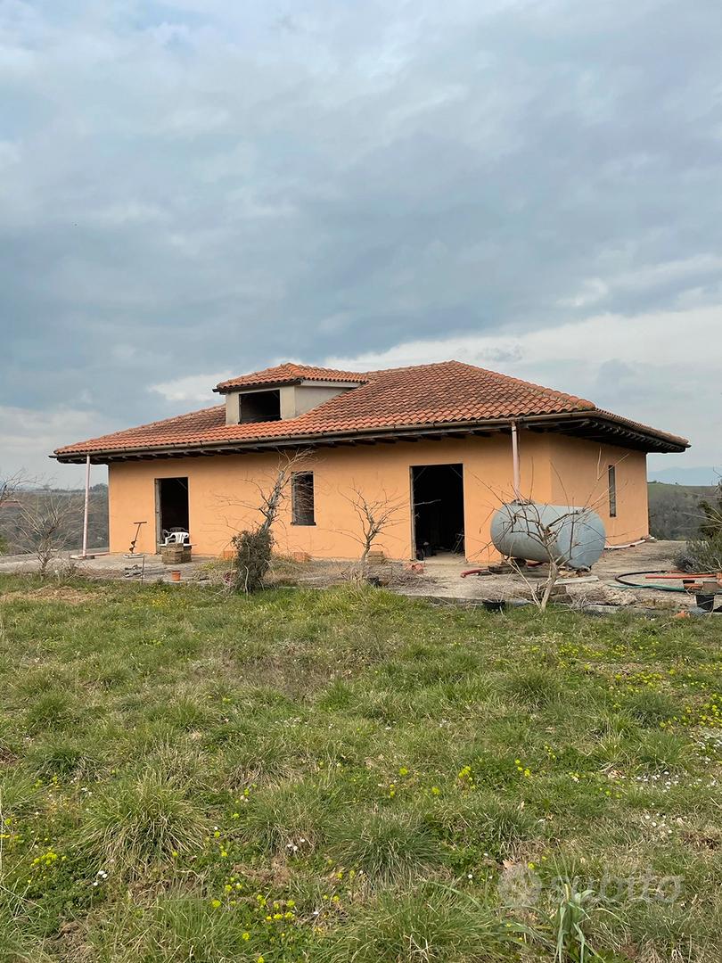 Tenuta panoramica 3,5 ettari con 2 ville - Vista 2