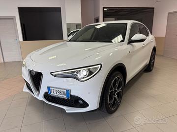Alfa Romeo Stelvio 2.2 Turbodiesel 210 CV AT8 Q4 E