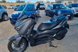 Yamaha X-Max 300