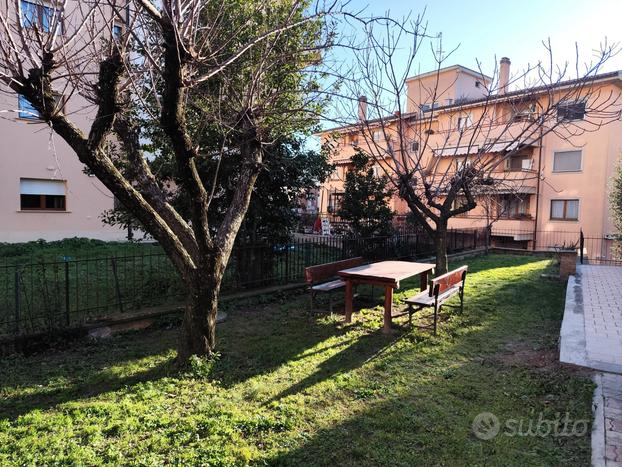 Viterbo Appartamento con Giardino