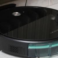 Robot aspirapolvere automatico