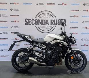 Triumph Street Triple 765 R