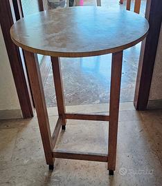 tavolino con ruote