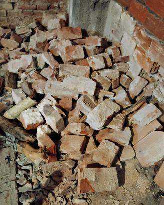 Spezzoni di Mattoni pieni