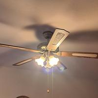 ventilatore più luci