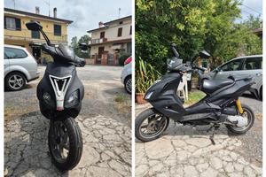 Aprilia SR 50 R  - Con modifiche + Pezzi originali