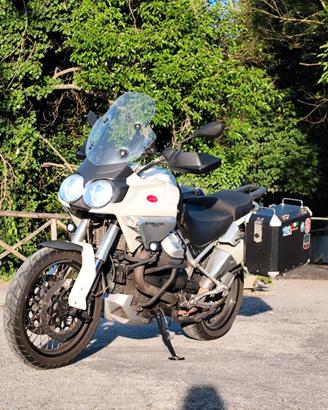 Moto Guzzi Stelvio 1200 8V-abs