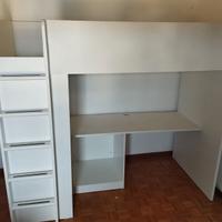 Letto soppalco con scrivania