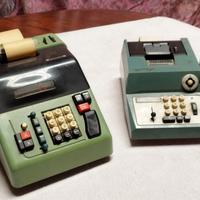 coppia di calcolatrici vintage