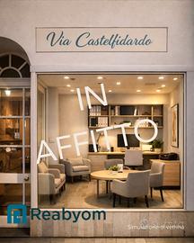 Locale commerciale vetrina - Via Castelfidardo