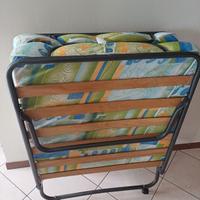 lettino richiudibile 