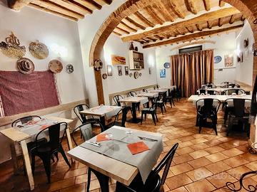 ATTIVITA' COMMERCIALE ristorante pizzeria