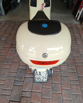 piaggio vespa 125 et4