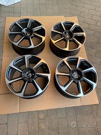 Cerchi originali 20" Audi TT RS 8S0601025
