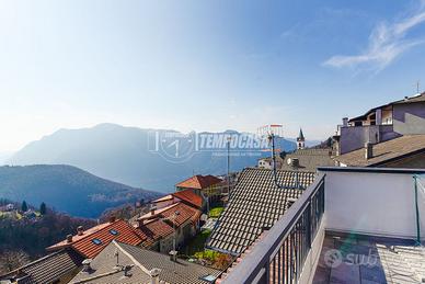 PORZIONE DI CASA CON TERRAZZO E VISTA PANORAMICA!!
